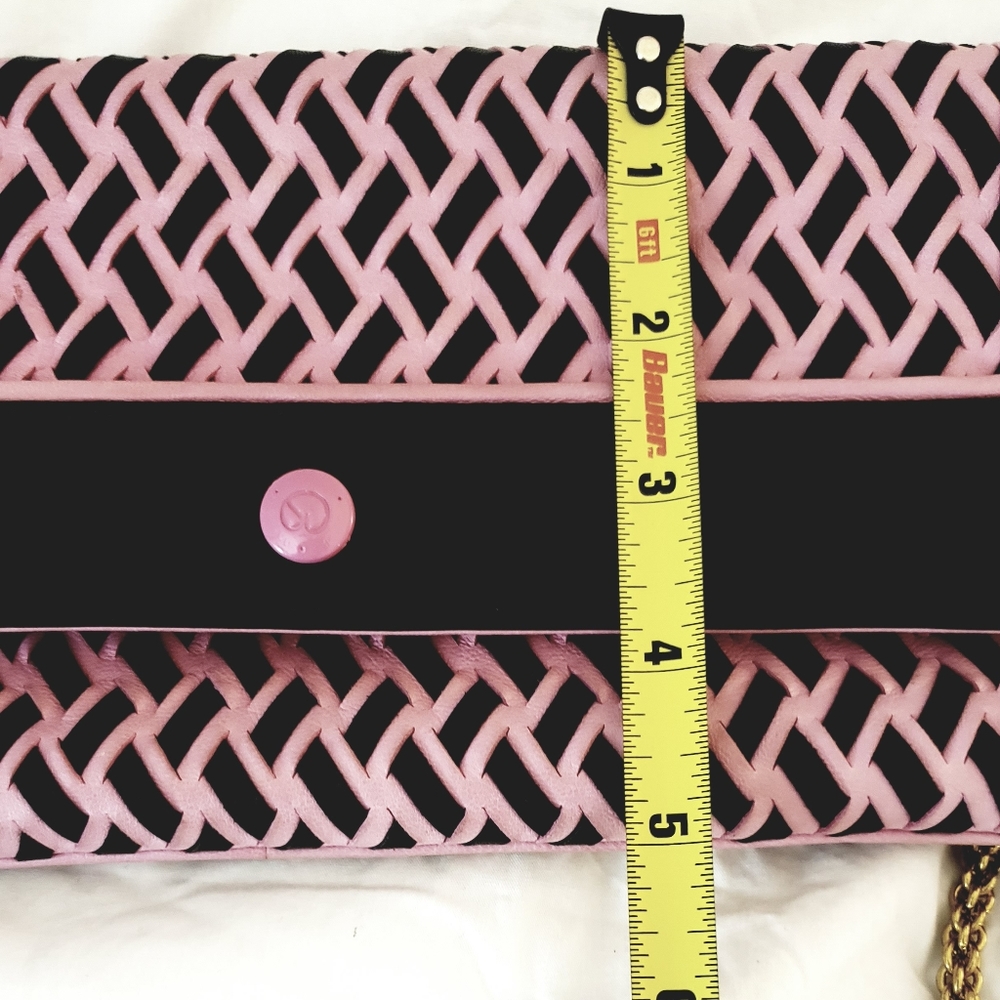 St John leather clutch 11.5 X 5 - Picture 4 of 11